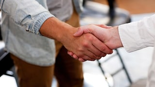 Nazorg voor schilders en in contact blijven