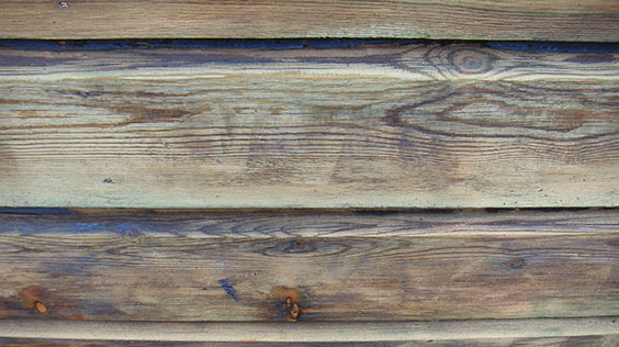 Wat is het verschil tussen beits en lak?