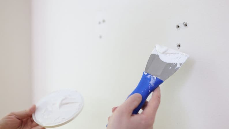 No reparar problemas de humedad en la pared